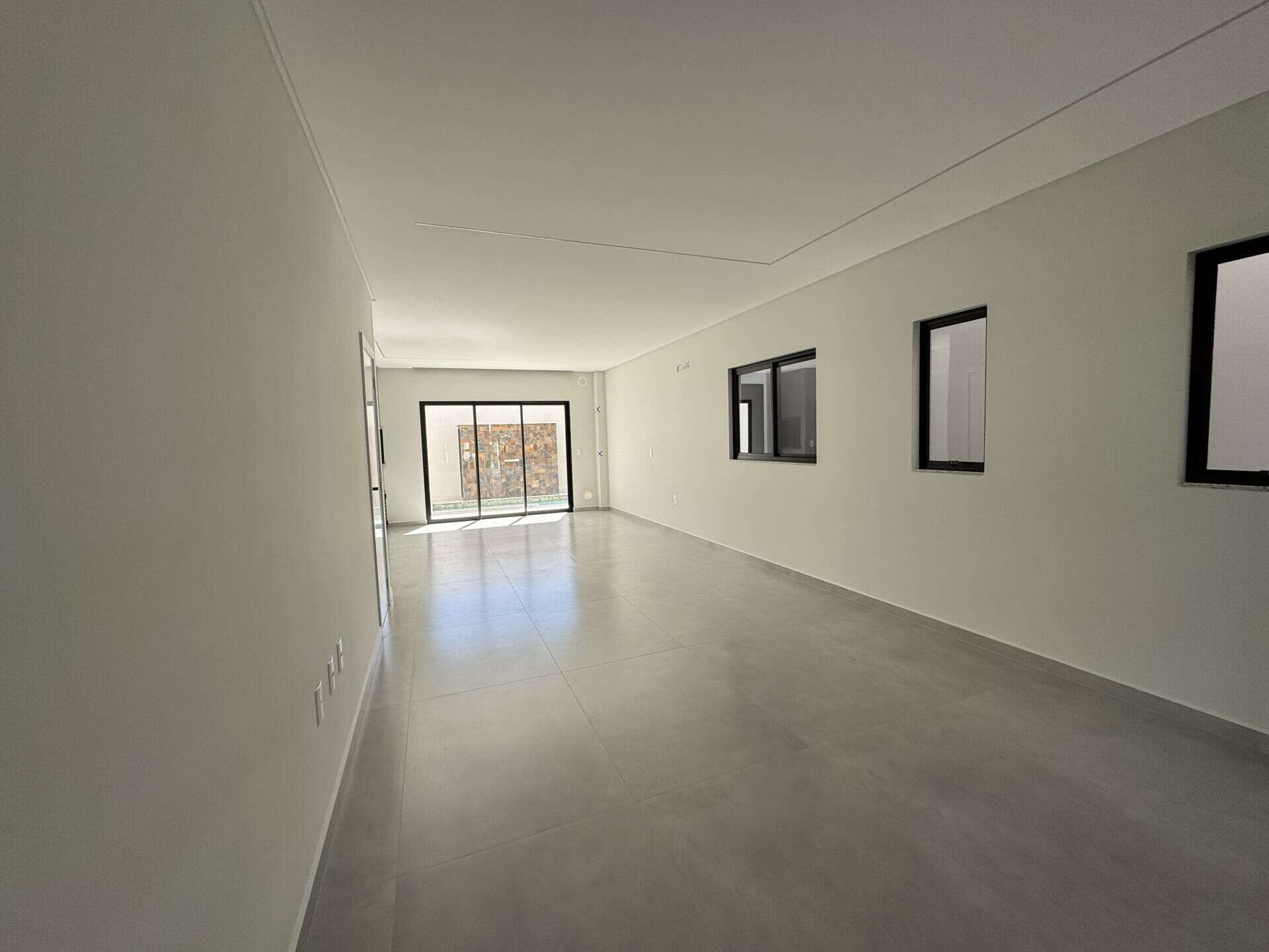 Imagem do Casa geminada alto padrão com piscina e 03 suítes no Bairro Amizade